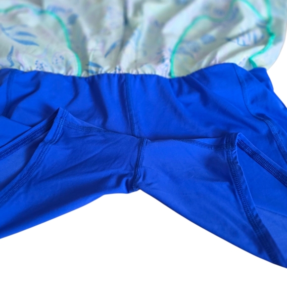 Lilly Pulizer Silvana Skort Botanical Green In A Flutter Size Small - Picture 2 of 16